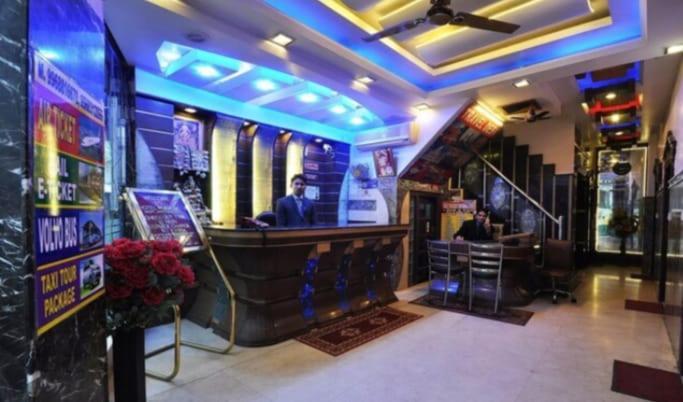 Hotel Roma Deluxe - New Delhi Railway Station Bagian luar foto